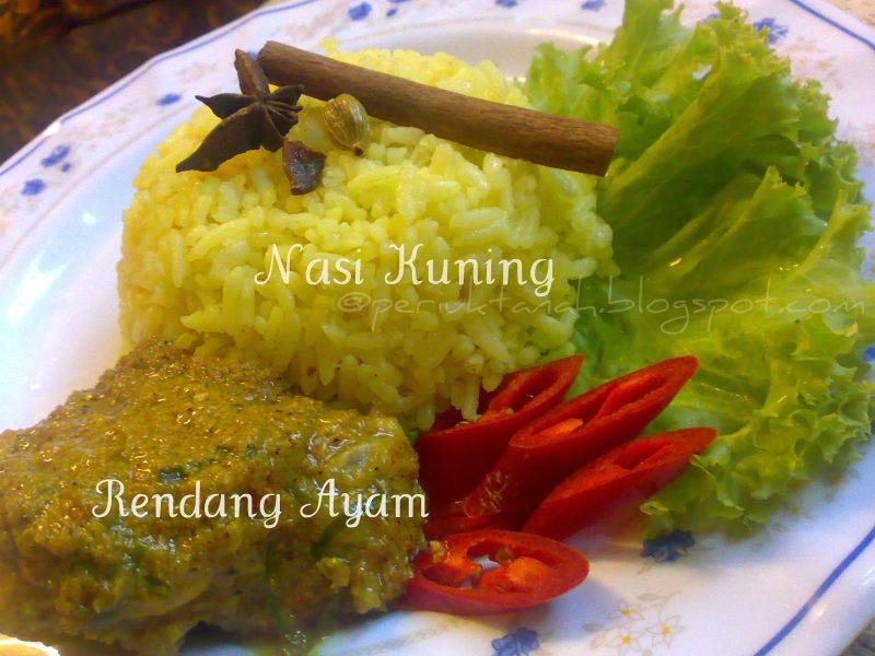 nasi kuning rendang/ayam